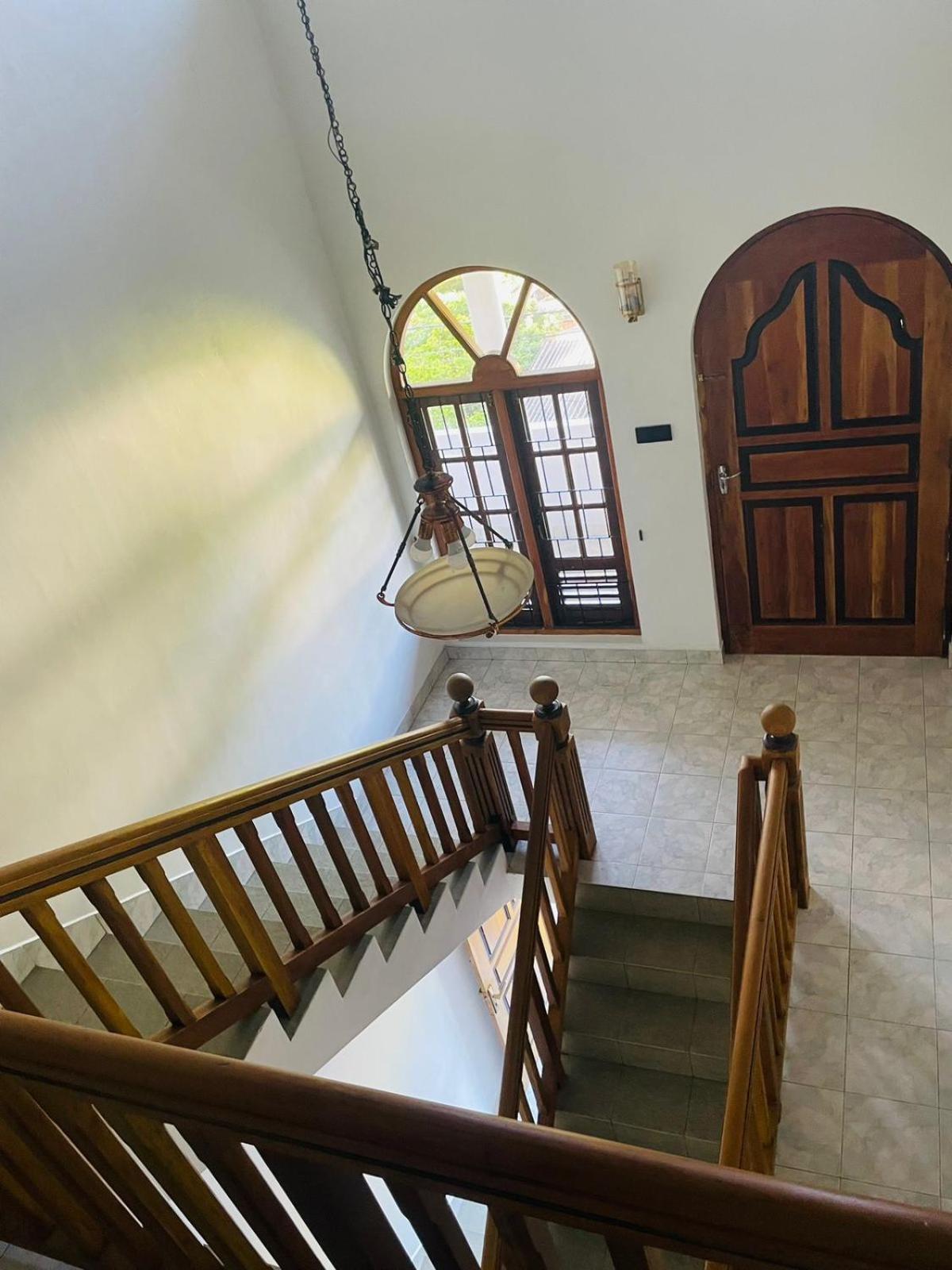 Villa Nine Канди Екстериор снимка